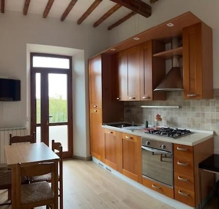 Siena Apartment 2 Parcheggio Privato E Giardino Екстер'єр фото