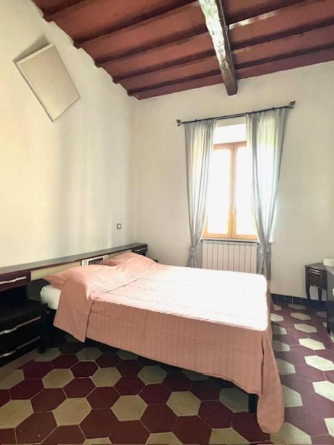 Siena Apartment 2 Parcheggio Privato E Giardino Екстер'єр фото